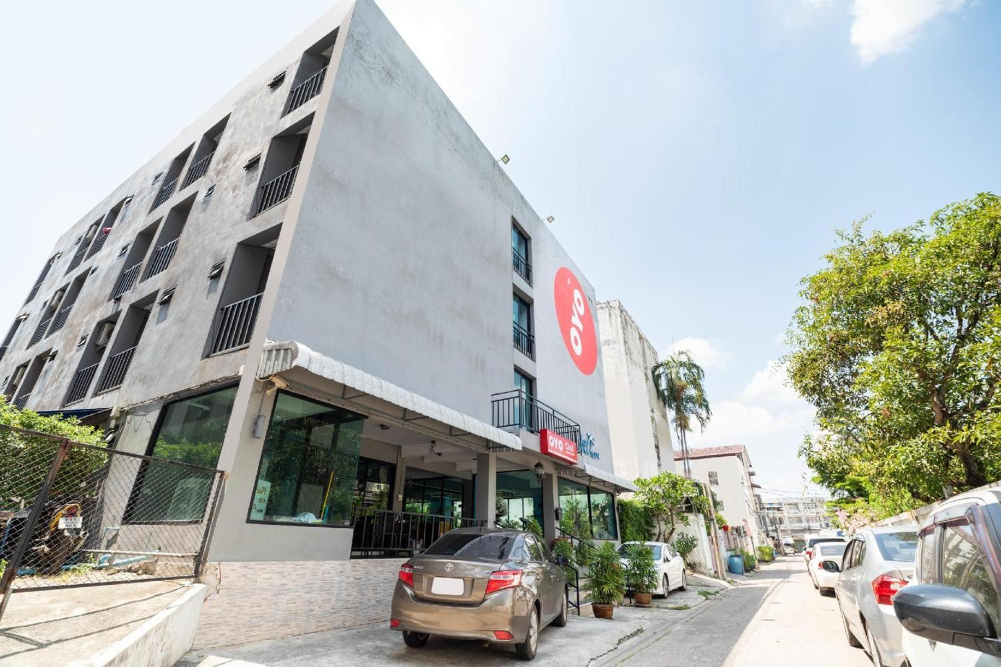 Super Oyo 427 Chill Apartment Bangkok Extérieur photo